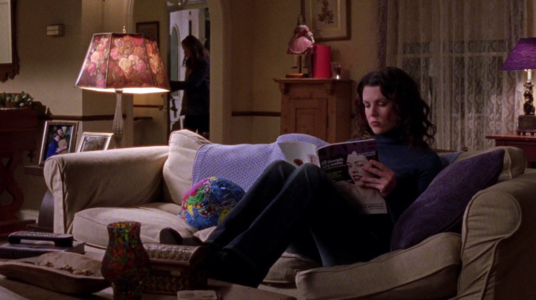 Hug-A-World-A-Tisket--A-Tasket-Gilmore-Girls