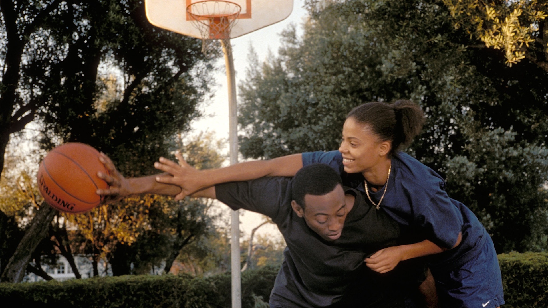 Love---Basketball-Quincy-and-Monica-Play-Ball