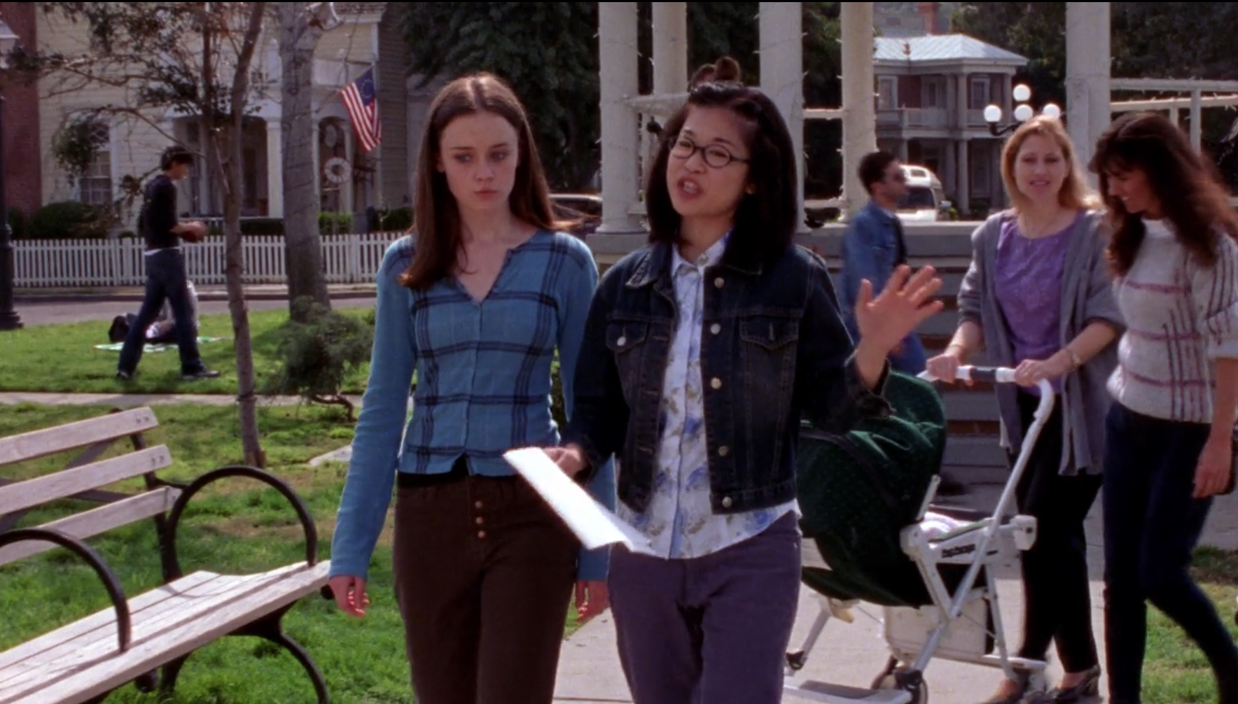 Rorys-Shrunken-Cardigan-Back-in-the-Saddle-Again-Gilmore-Girls