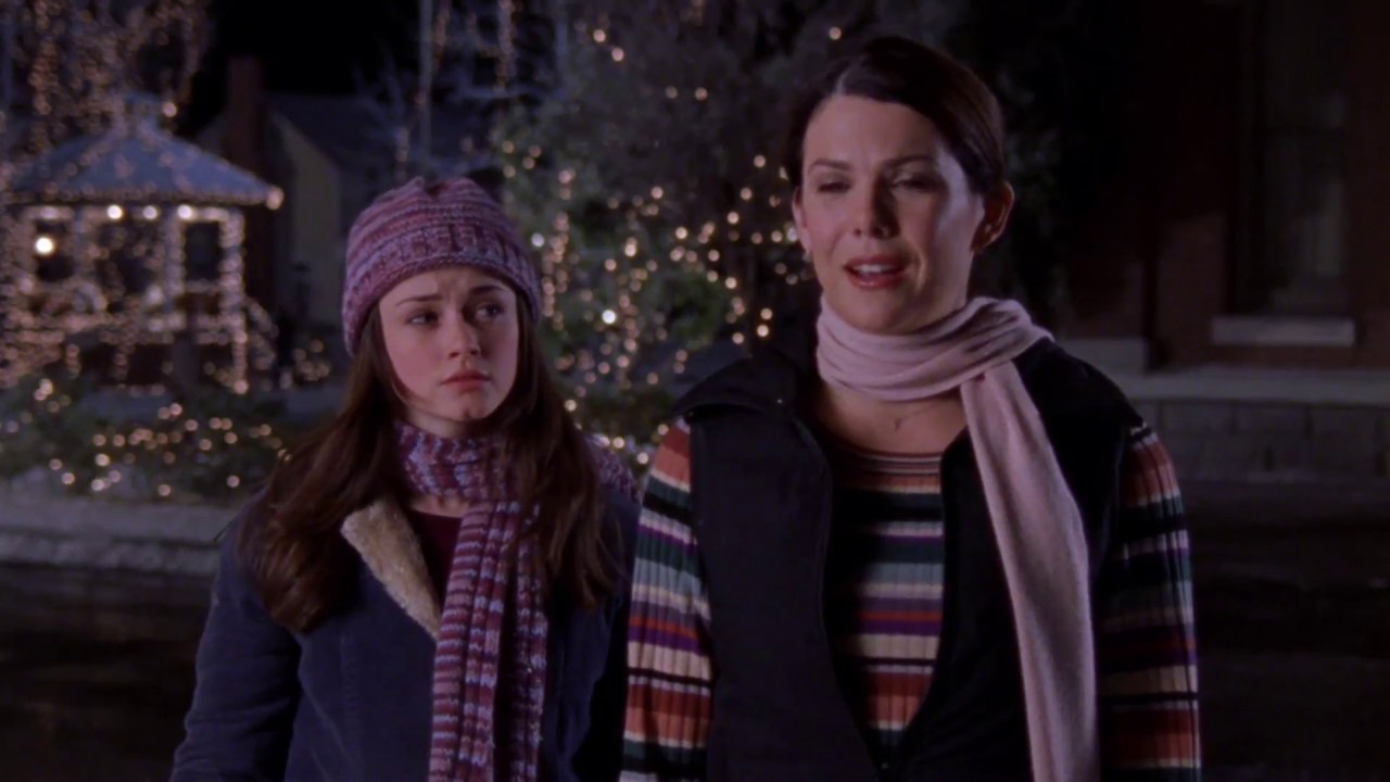 Rory-and-Lorelai-Stupid-Scarf-I-Solemnly-Swear-Gilmore-Girls-1