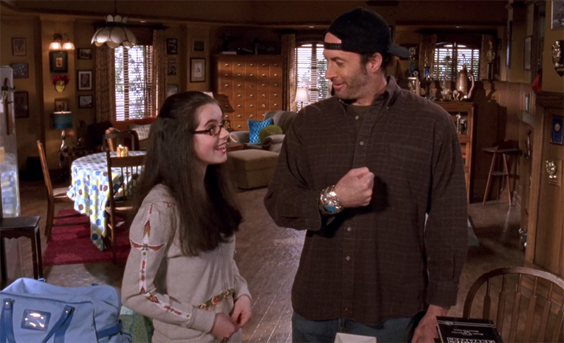 'Gilmore Girls' Season 7, Episode 18: Hay Bale Maze