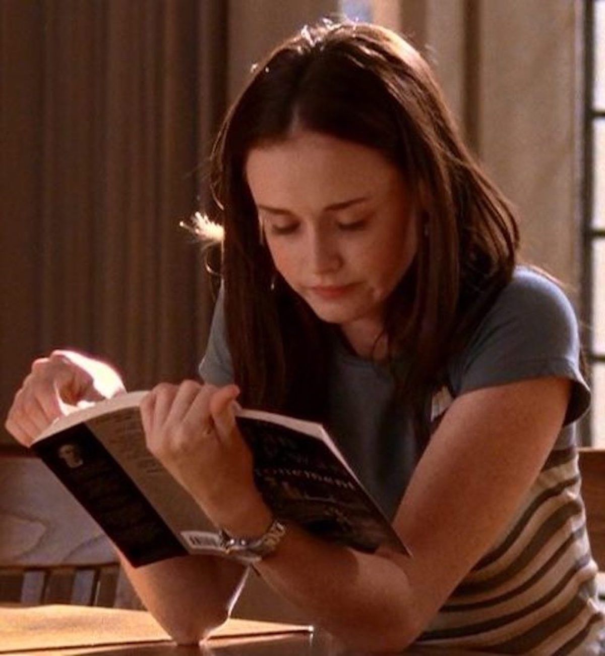 'Gilmore Girls' Season 4, Episode 3: The Hobbit, the Sofa, and Digger Stiles