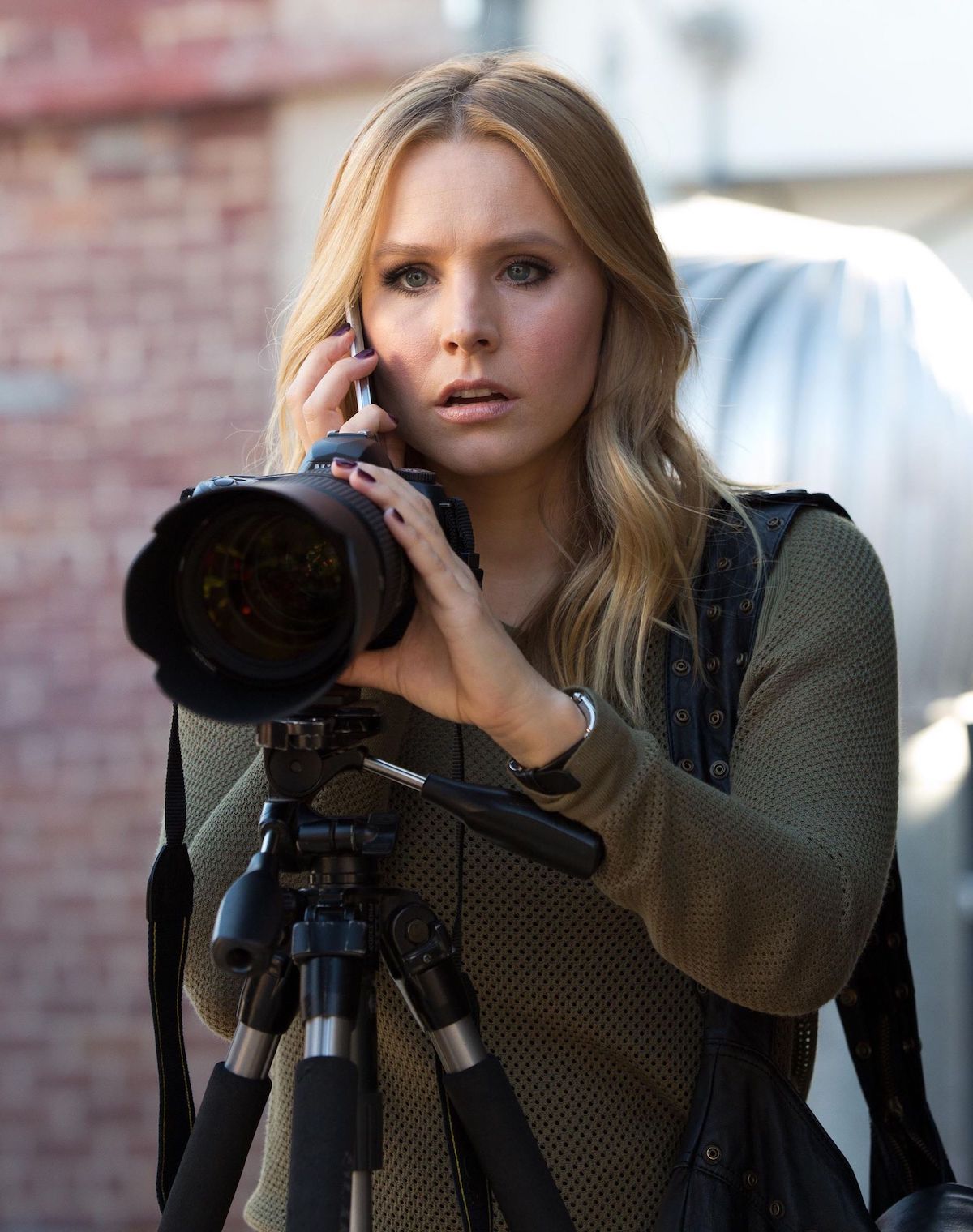 'Veronica Mars' Season 4: Business as Usual (+Bombs!)